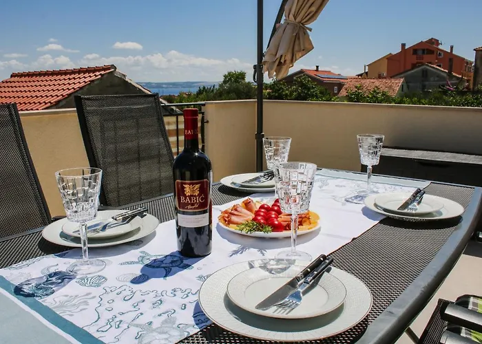 Apartament Jakil