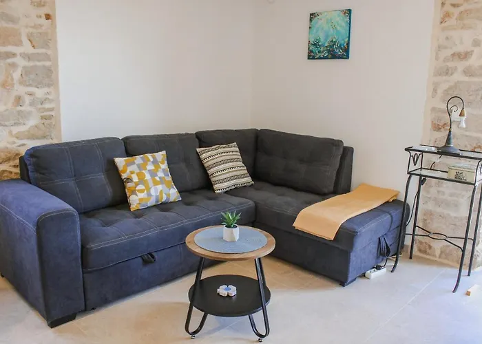 Jakil Apartament *