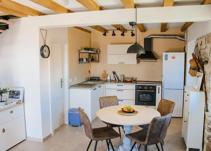 Jakil شقة بريكو